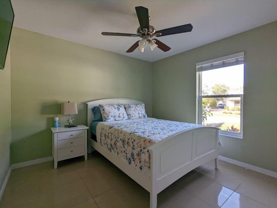 3Bed & 2Bath Property Couple Minutes From Siesta Key Beach & Downtown Sarasota Ngoại thất bức ảnh