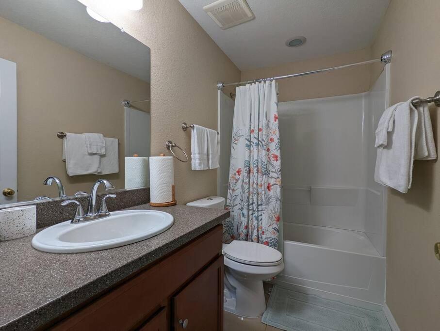 3Bed & 2Bath Property Couple Minutes From Siesta Key Beach & Downtown Sarasota Ngoại thất bức ảnh