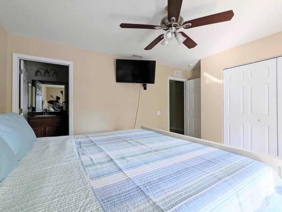 3Bed & 2Bath Property Couple Minutes From Siesta Key Beach & Downtown Sarasota Ngoại thất bức ảnh